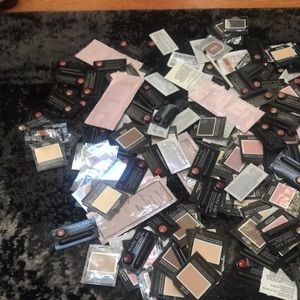 200 piece Mary Kay assorted sample lot mineral eye color mascara lipgloss ++ new